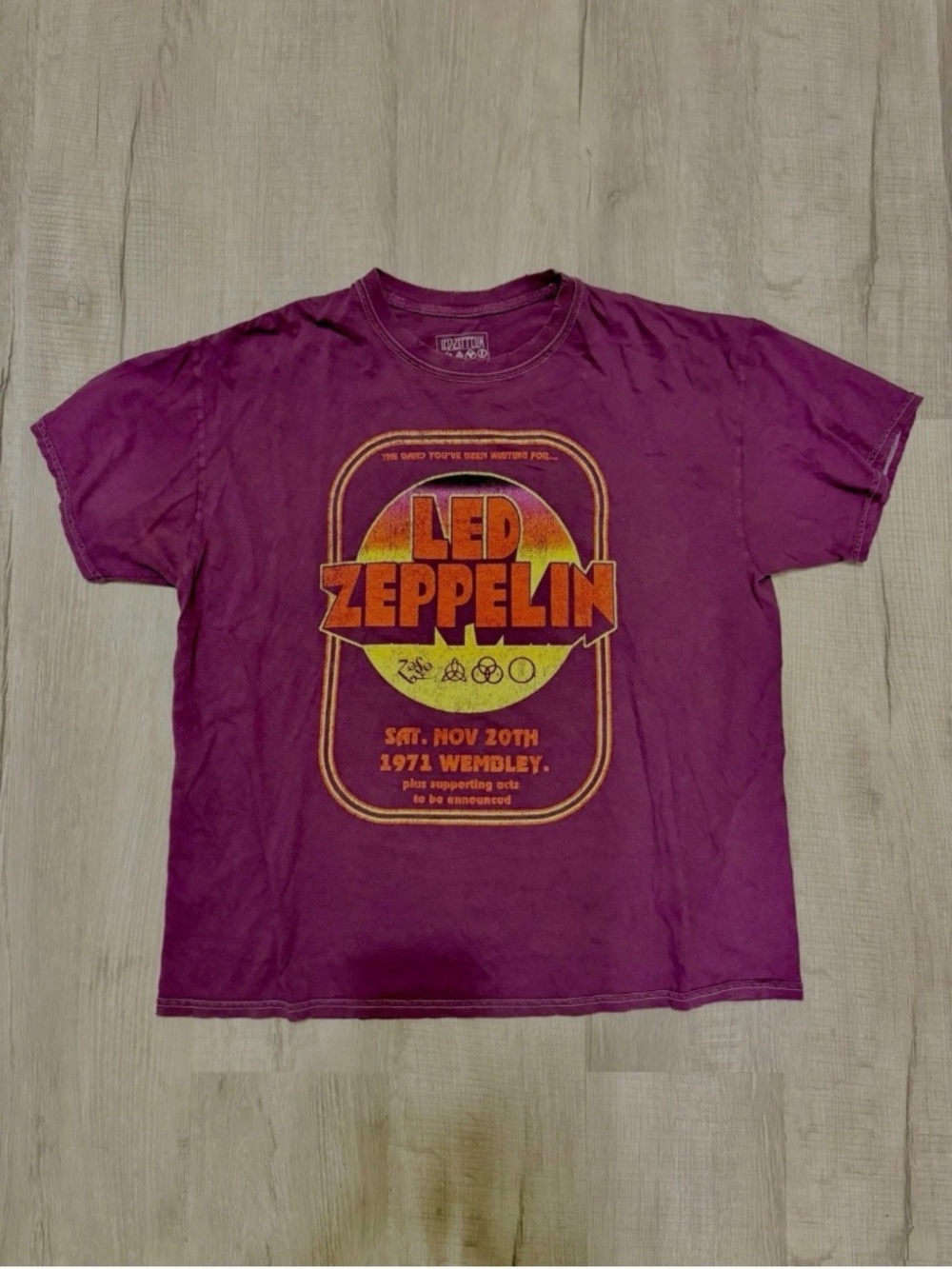Led Zeppelin Purple Band T-Shirt Thrashed Tee Pre Distressed S/M Wembley 1971